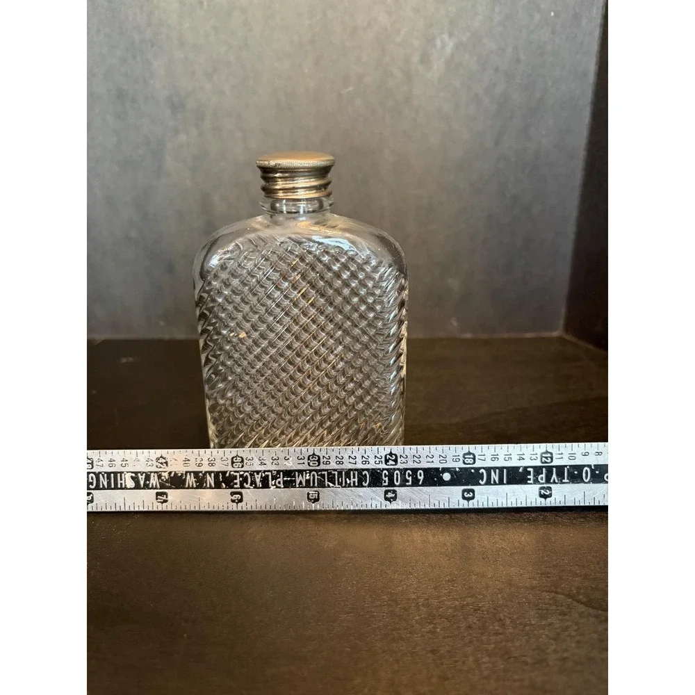Vintage Universal Glass Hip Flask Waffle Pattern Patent 1927 Clear Silver Cap